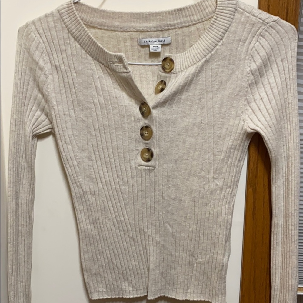 Long sleeve top